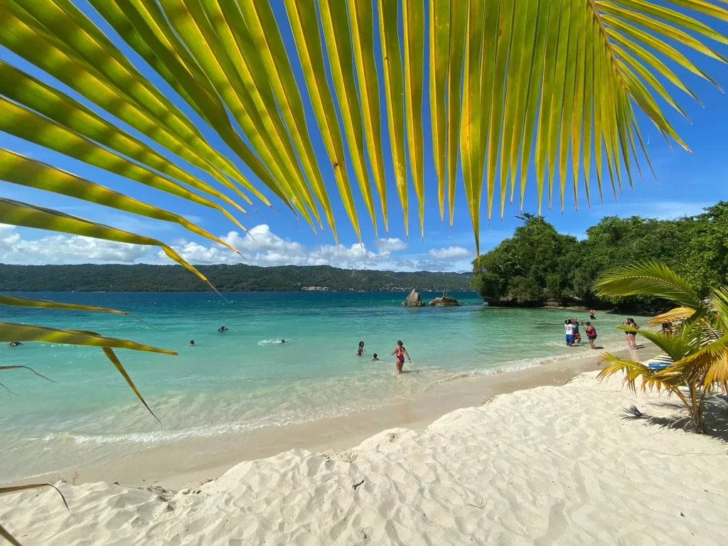 cayo levantado samana dominican republic
